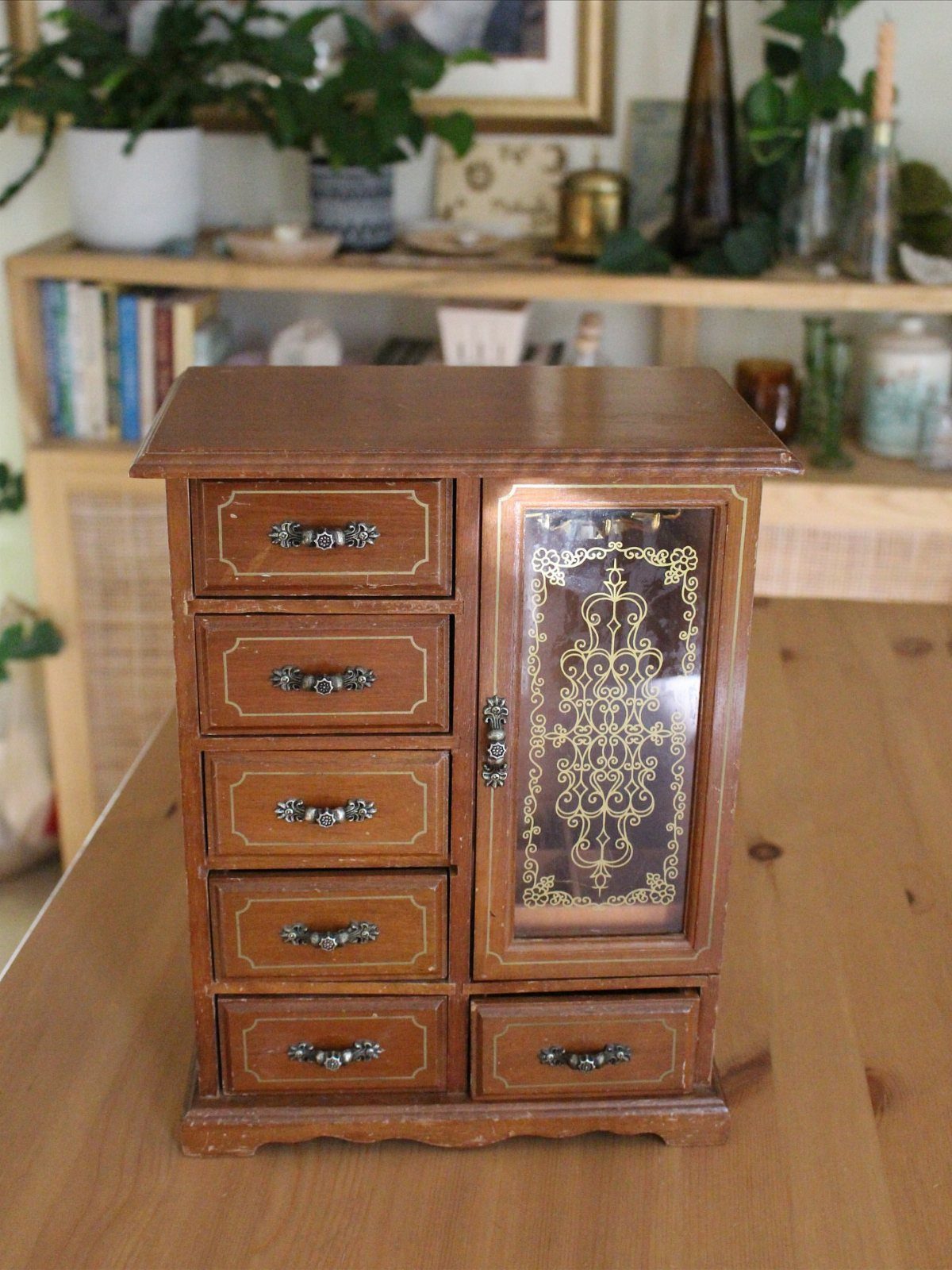 14 Shop Class Projects to Build: Bookshelf to Plywood Cart 5 Vintage wooden jewelry box with small drawers and a gold filigree glass door.